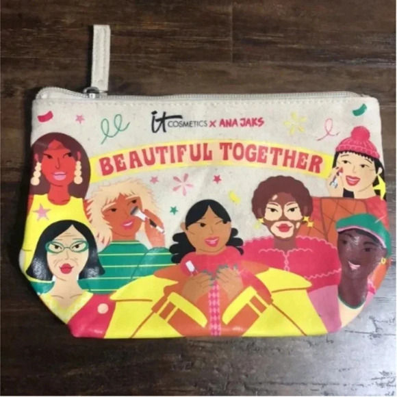 it Cosmetics x Ana Jacks Cosmetic Bag | Makeup Bag | Cosmetics Bag - Picture 7 of 9